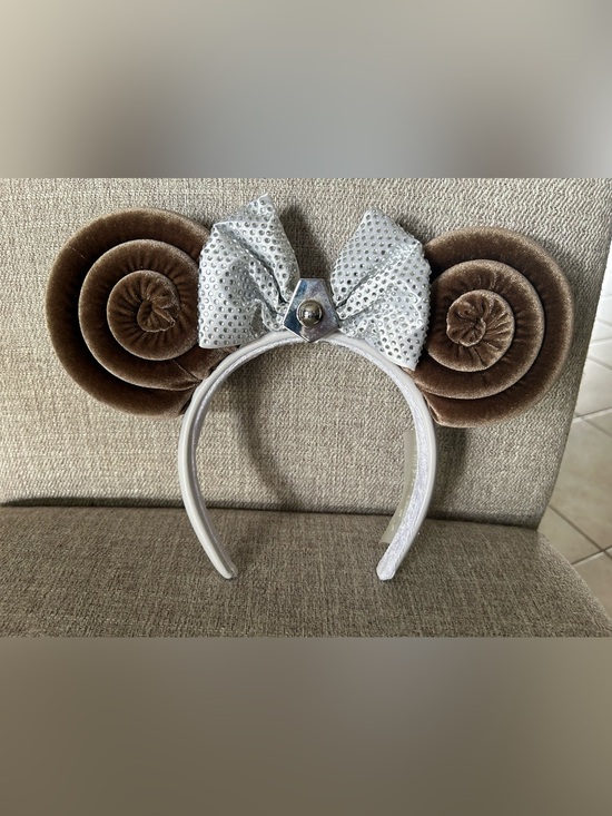 Disney Accessories - Disney 2019 limited release Star Wars Princess Leia mouse ears